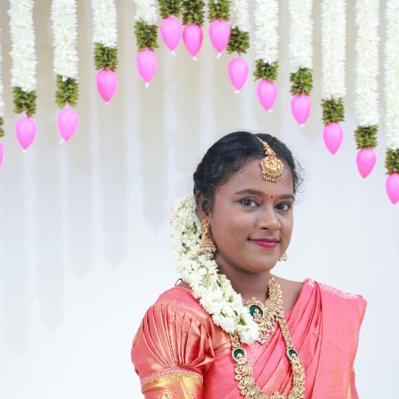 Profile picture of NANDHINI